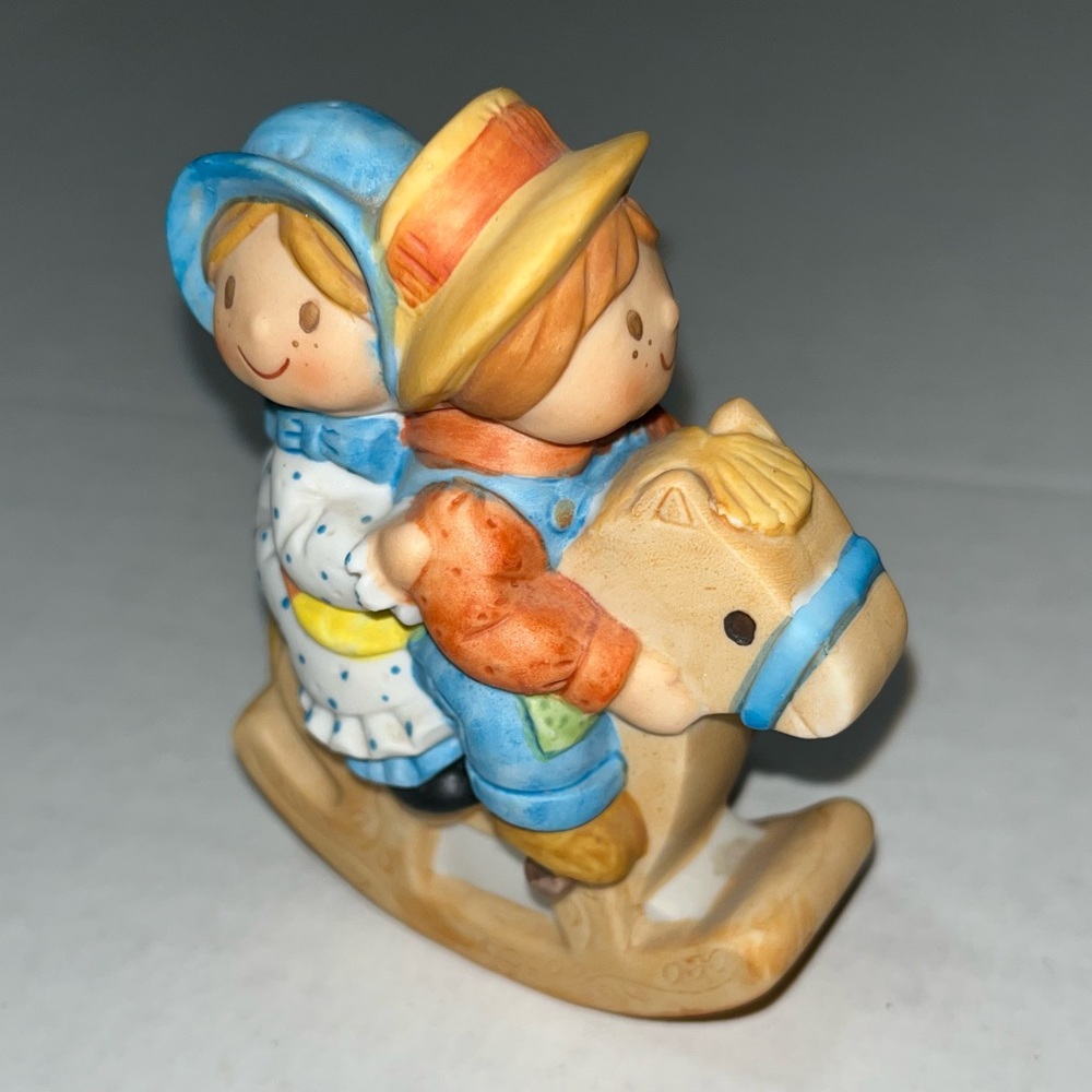 Vintage Holly Hobbie 1981 Figurine Riding‎ a Horse With Brother Robby